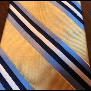Handmade Daniel Cremieux Silk Tie Blues and Yellow
